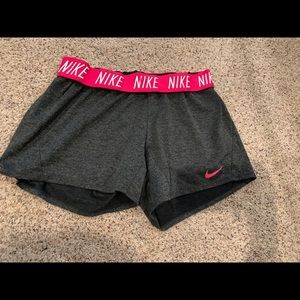 Nike women’s shorts
